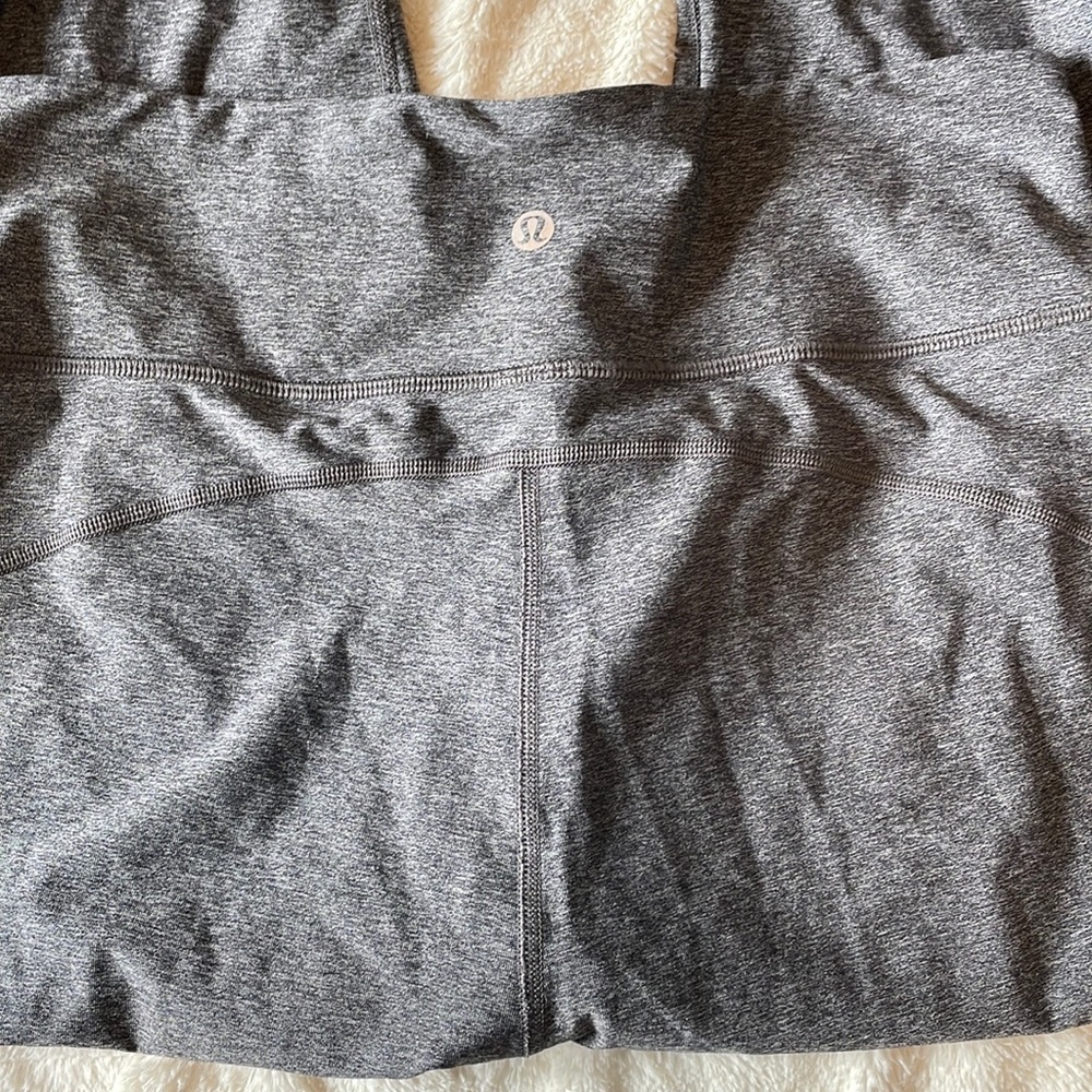 Lululemon mid calf length leggings